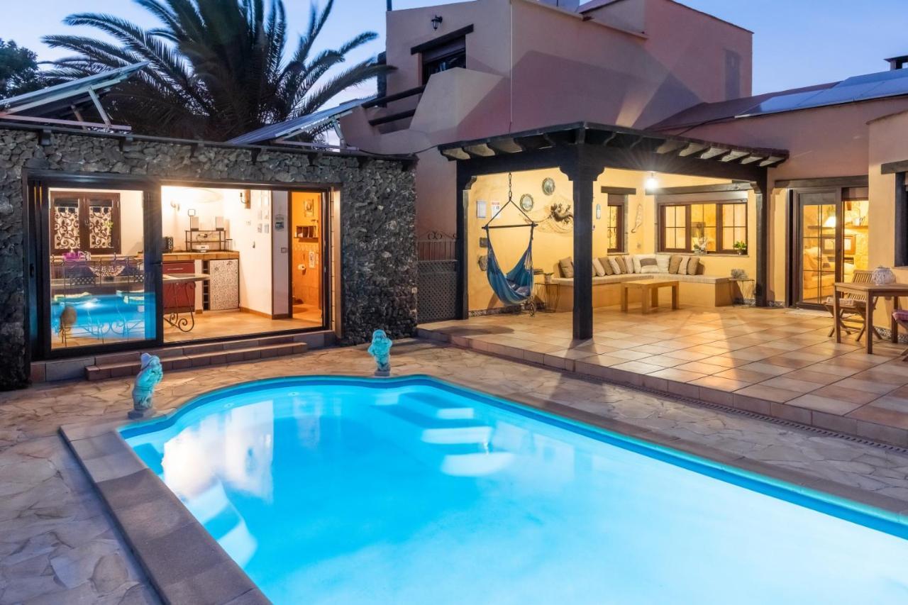 Maravilla Piscina Climatizada Villaverde (Fuerteventura)