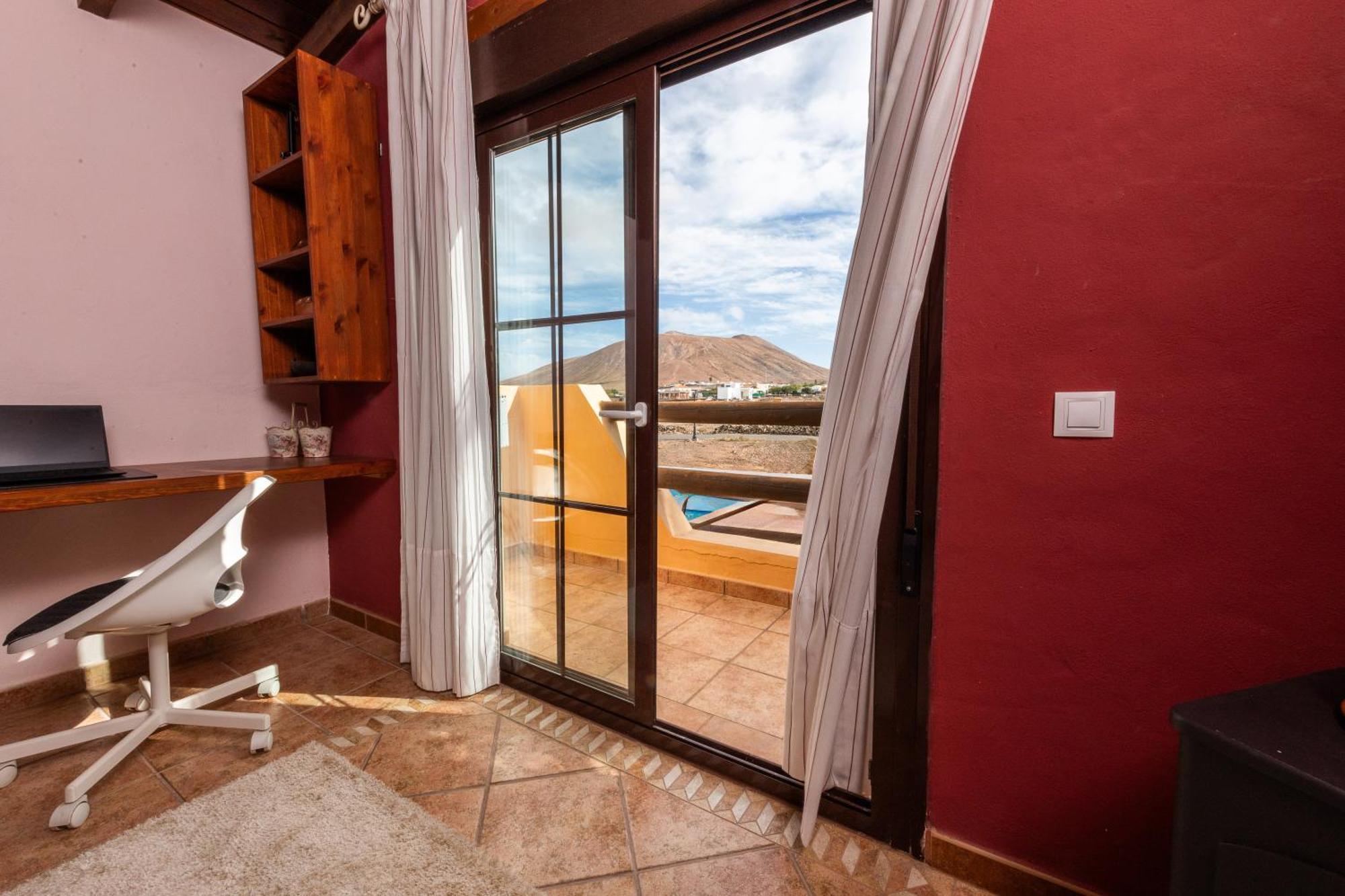 Maravilla Piscina Climatizada * Villaverde (Fuerteventura)